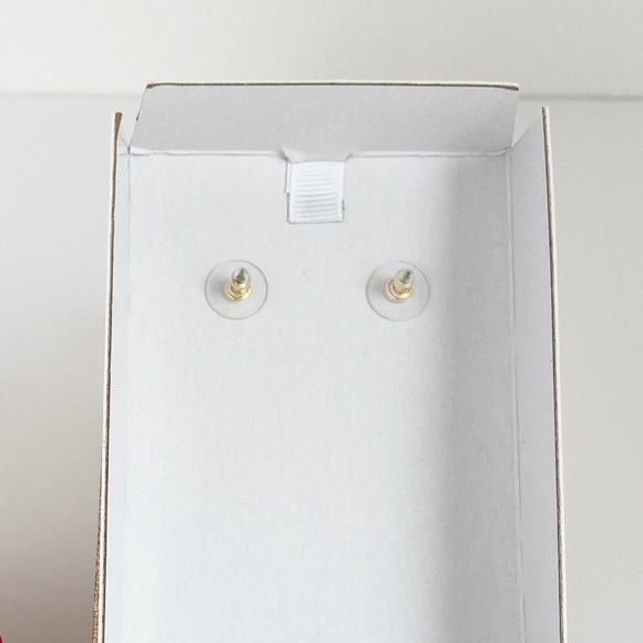 Christian Siriano Crystal Statement Earrings - NEW - Picture 3 of 4